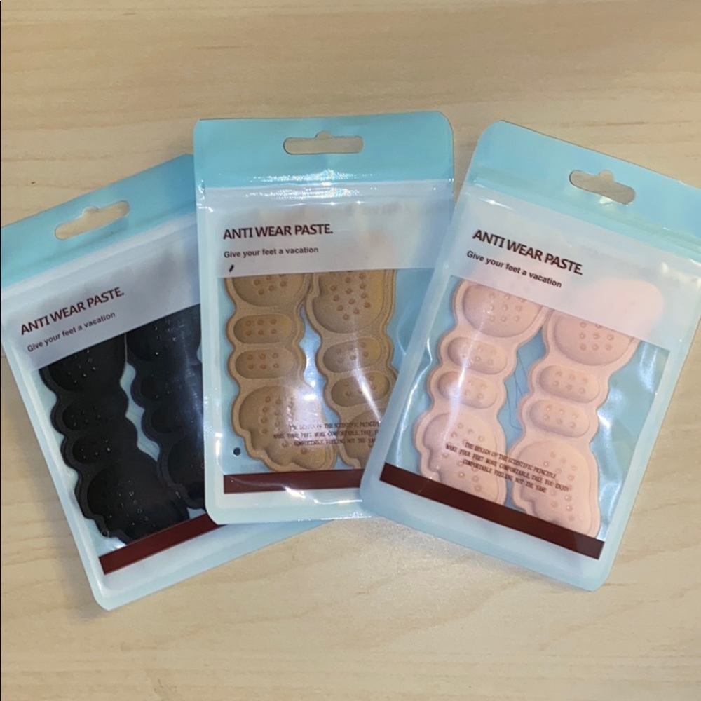 Heel pads